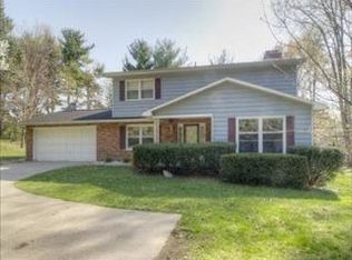 979 Riverside Dr, Battle Creek, MI 49015