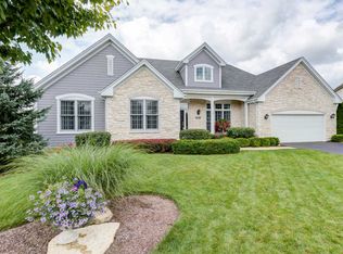 840 Deering Ct, West Chicago, IL