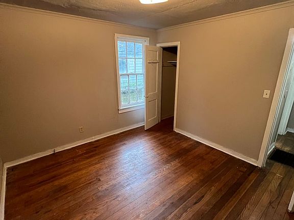3rd image of 4431 Olga St