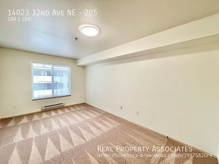 Parkway 1 — Photo 11