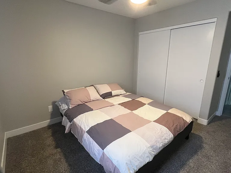 1408 E Carson Rd — Photo 4