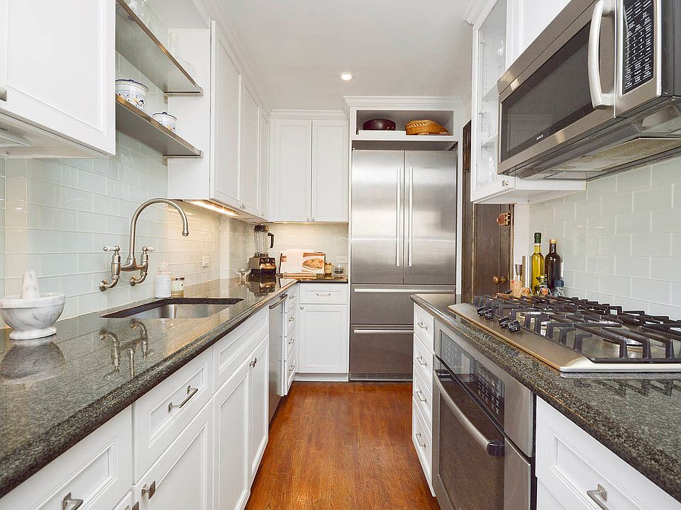 1st image of 240 W End Ave APT 14A