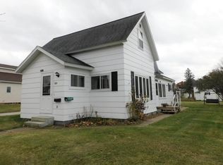 605 E 8th St, Merrill, WI 54452