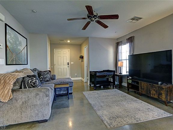 5th image of 1178 Paradise Safari Dr