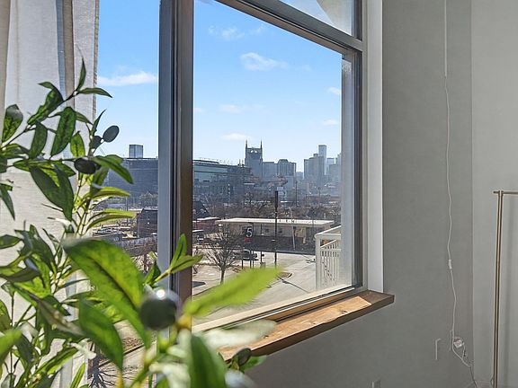 3rd image of 2115 Yeaman Pl APT 428