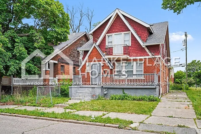 15710 Northlawn St #1 — Photo 3