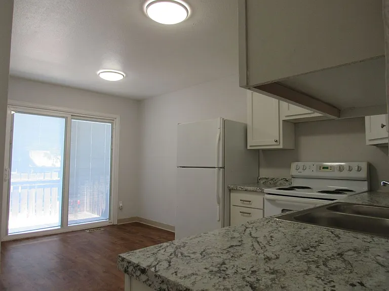 5711 W 92nd Ave #13 — Photo 3
