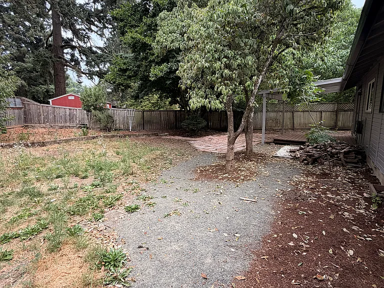 163 Thomason Ln #1 — Photo 34