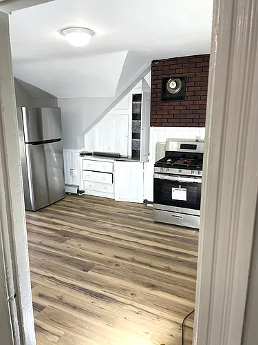 123 Donelson St #3 Photo 1