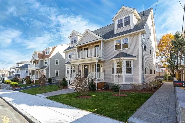 45 Murdock St #B — Photo 4