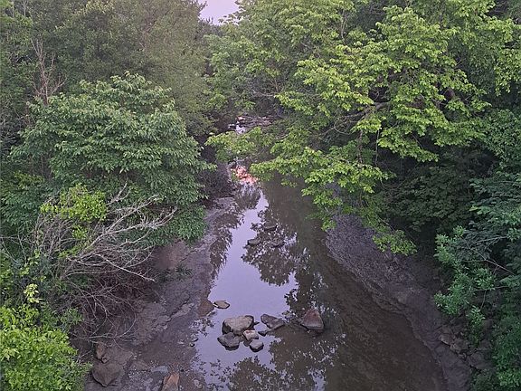 4th image of 3275 County Road 26100