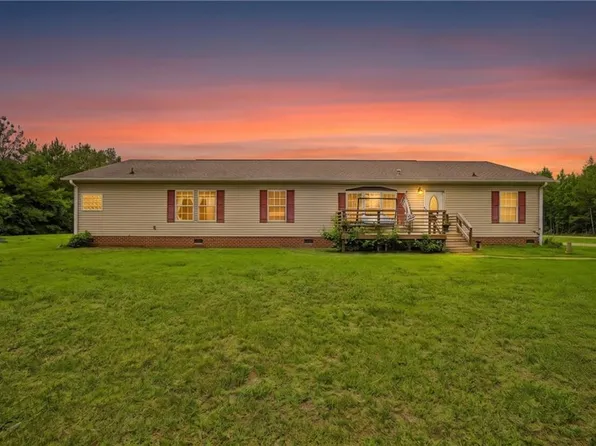 9025 Mill Swamp Rd, Smithfield, VA 23430