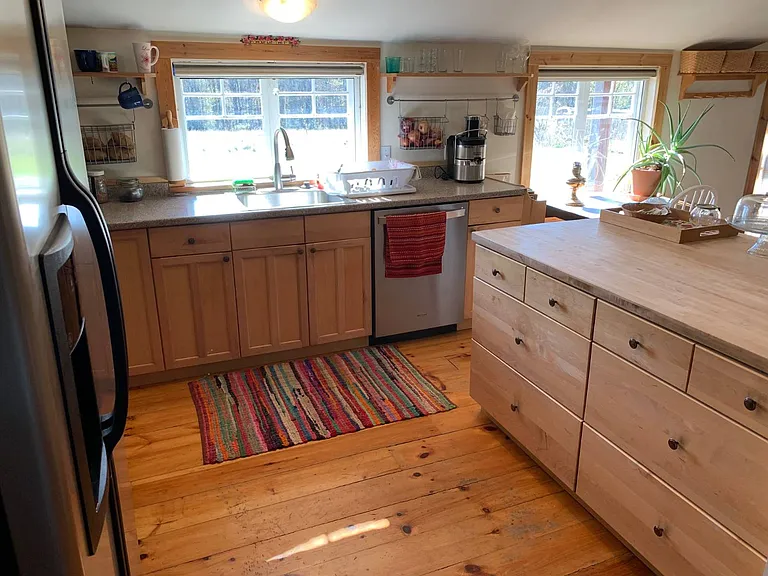 40 Houghtaling Rd — Photo 10