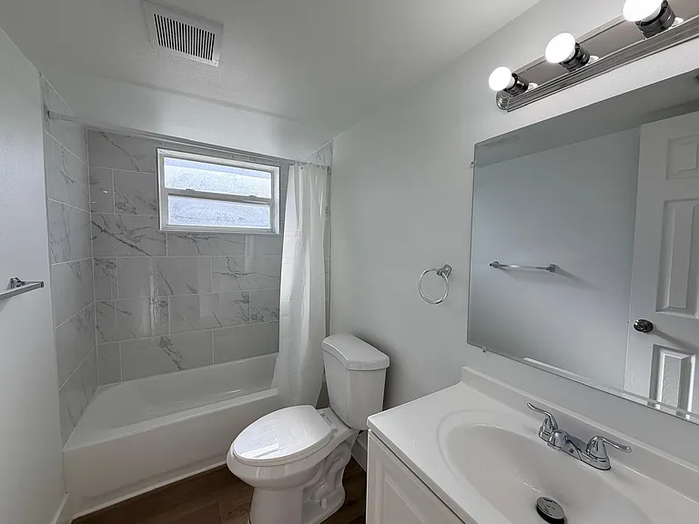 5661 SW 36th Ct #201 — Photo 18