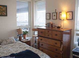 430 Grand St, Brooklyn, NY 11211