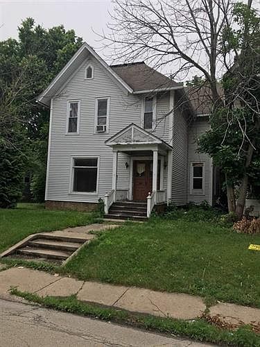 1st image of 968 N Church St
