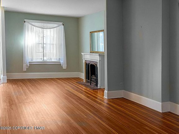 5th image of 602 Fulmer Ave