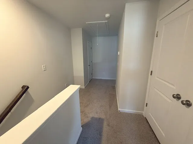 121 Bartlett Dr — Photo 17