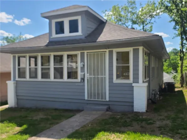 3420 Mersington Ave, Kansas City, MO 64128