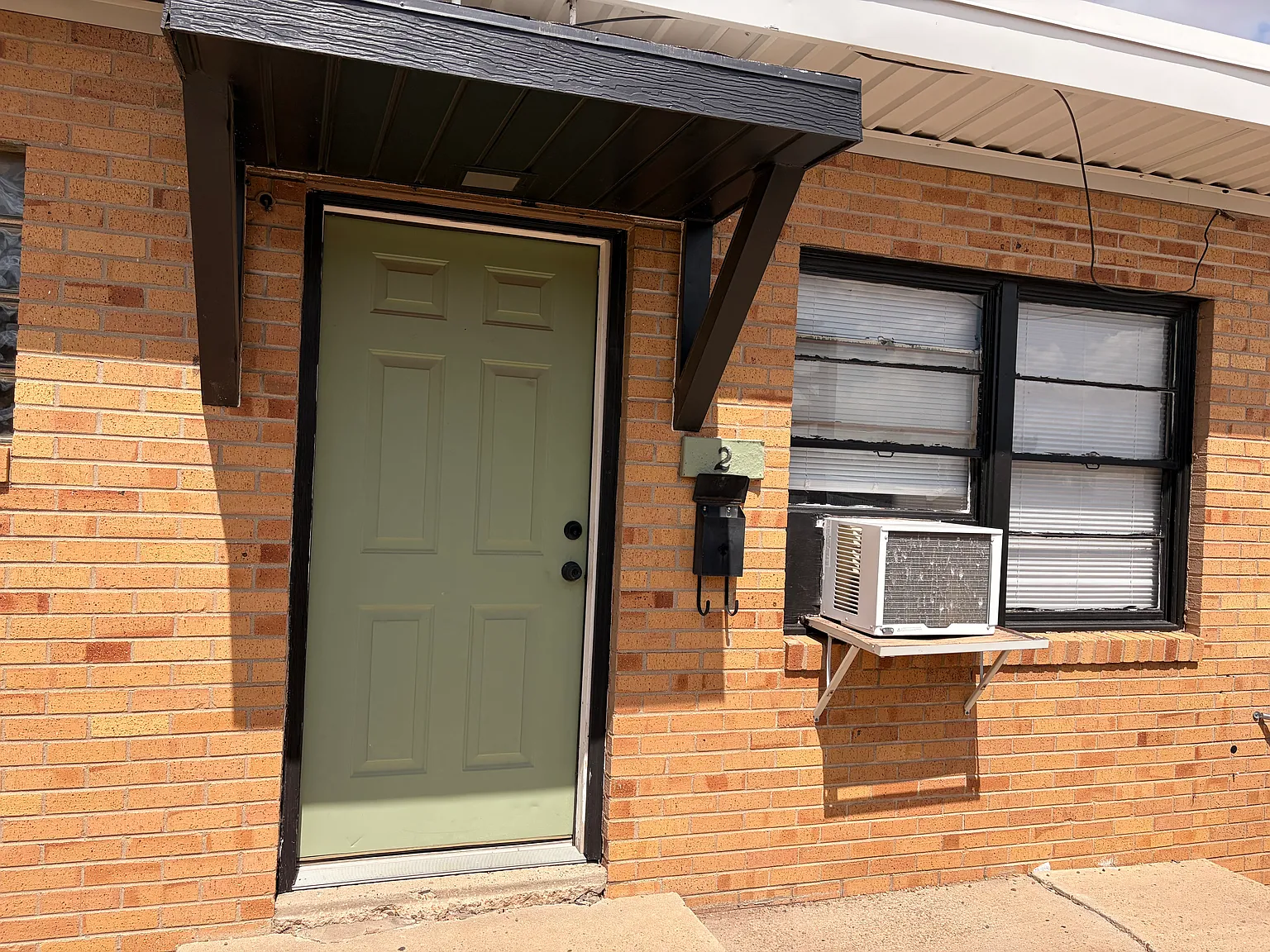 1 bed, $600 — Photo 1