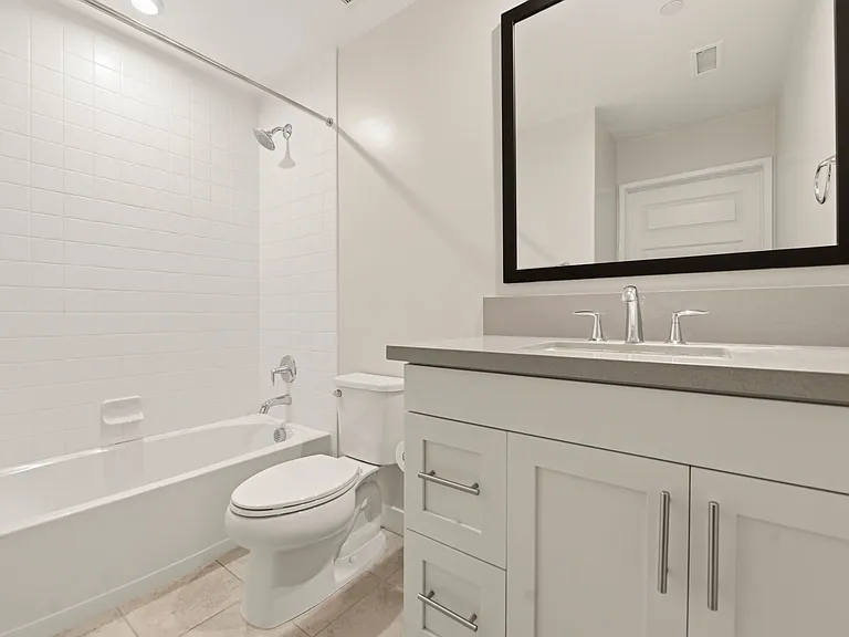 2863 Avella Cir — Photo 19