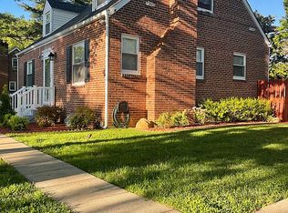 4312 Skyline Dr, Suitland, MD 20746