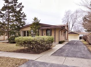 10608 Lawler Ave, Oak Lawn, IL 60453