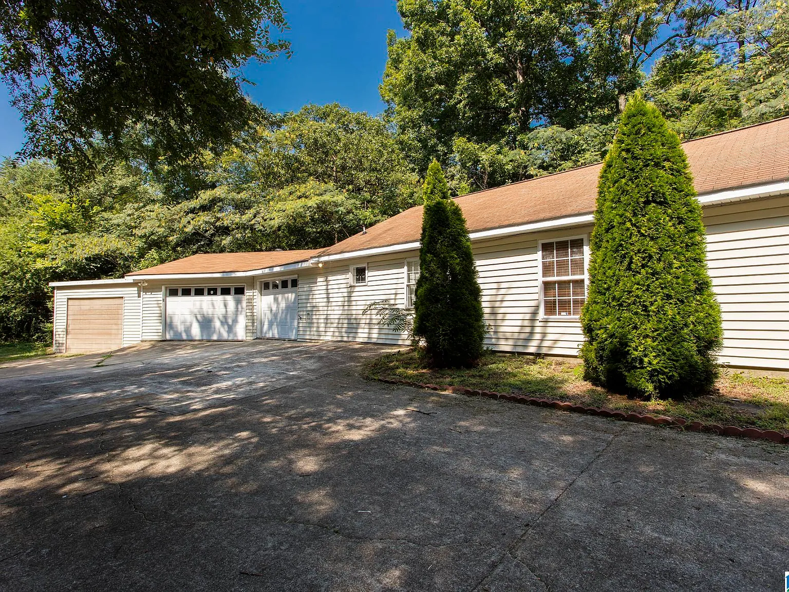4 bed, 3.0 bath, 1344 sqft, $1,480 — Photo 4