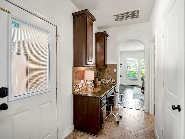 11306 Longmire Creek Ct — Photo 19