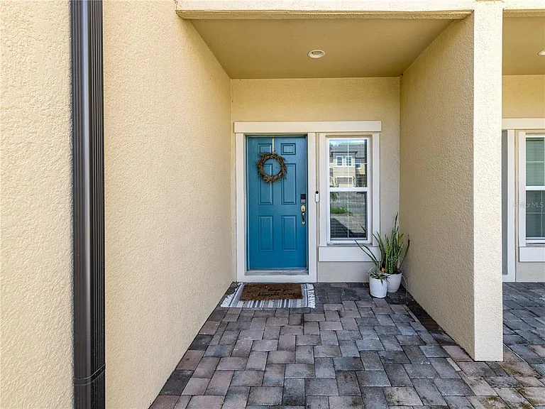 29844 Southwell Ln — Photo 2
