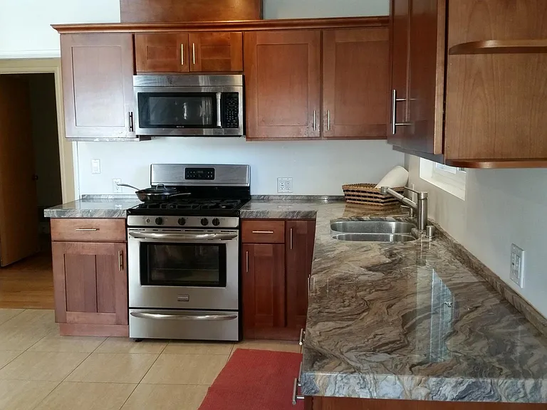 9001 Monogram Ave — Photo 5