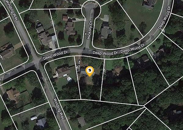 1st image of 304 Deep Wood Dr