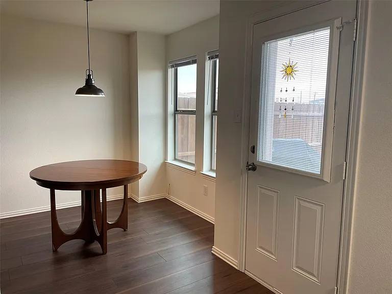 233 Irick Ct — Photo 12