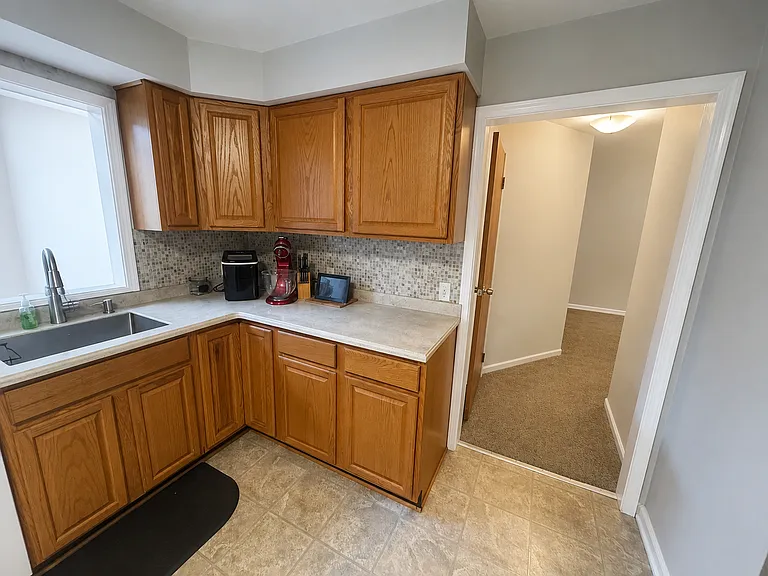 4620 Christian Dr — Photo 4