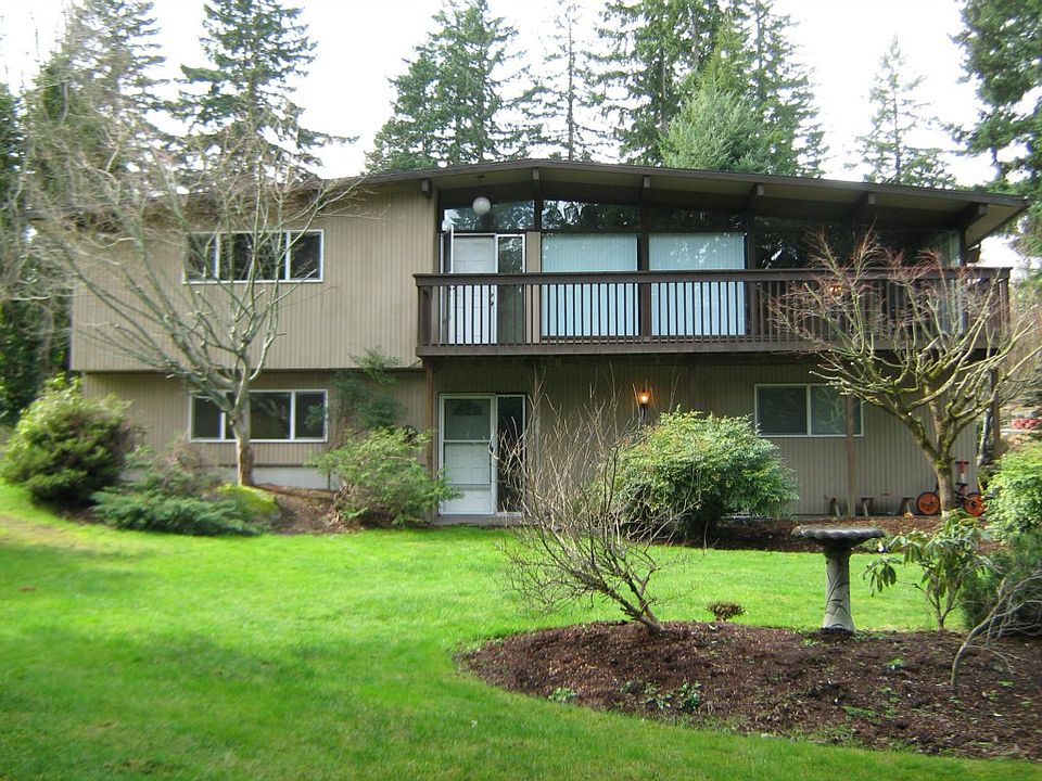 1st image of 13502 119th St E