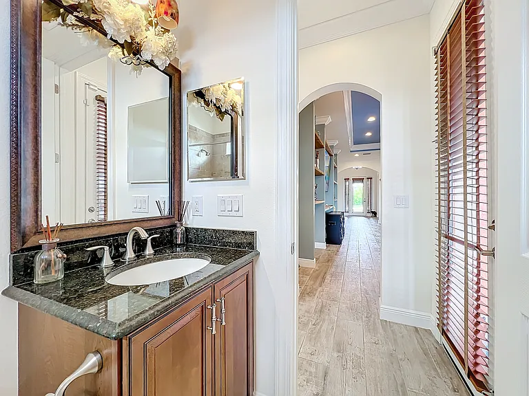 5310 Swift River Ct — Photo 34