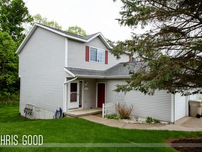 4078 Woodrush Ln NW, Comstock Park, MI, 49321