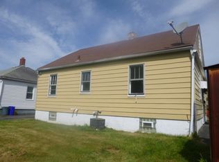 1034 Rose Ave, New Castle, PA 16101