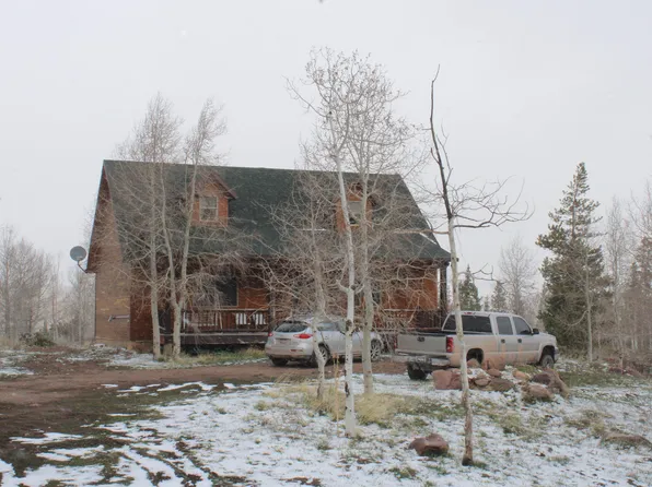 163 Moose Hollow Rd, Robertson, WY 82944
