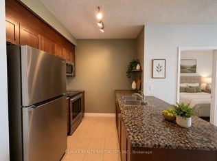 3525 Kariya Dr Unit 306, Mississauga, ON L5B 0C2