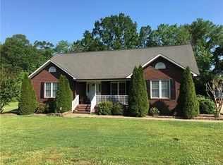 136 Springway Dr, Kannapolis, NC 28081