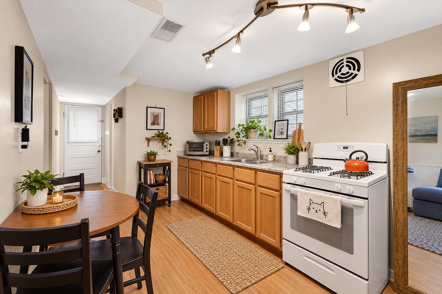 1 bed, 600 sqft, $1,350 — Photo 4