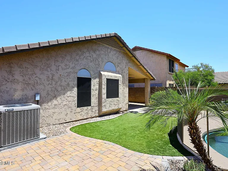 4517 E Melinda Ln — Photo 48