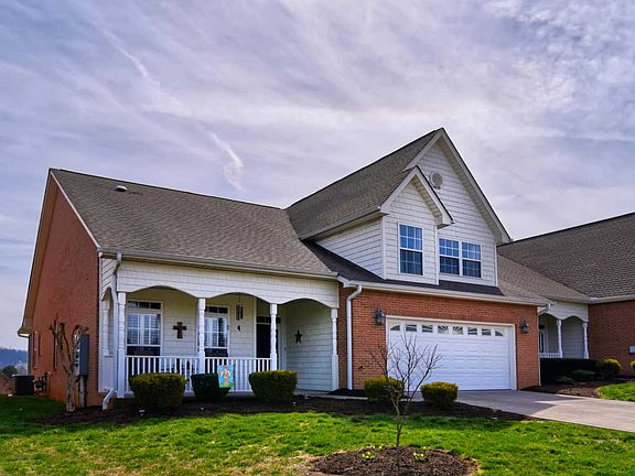 3rd image of 3834 Honeytree Ln