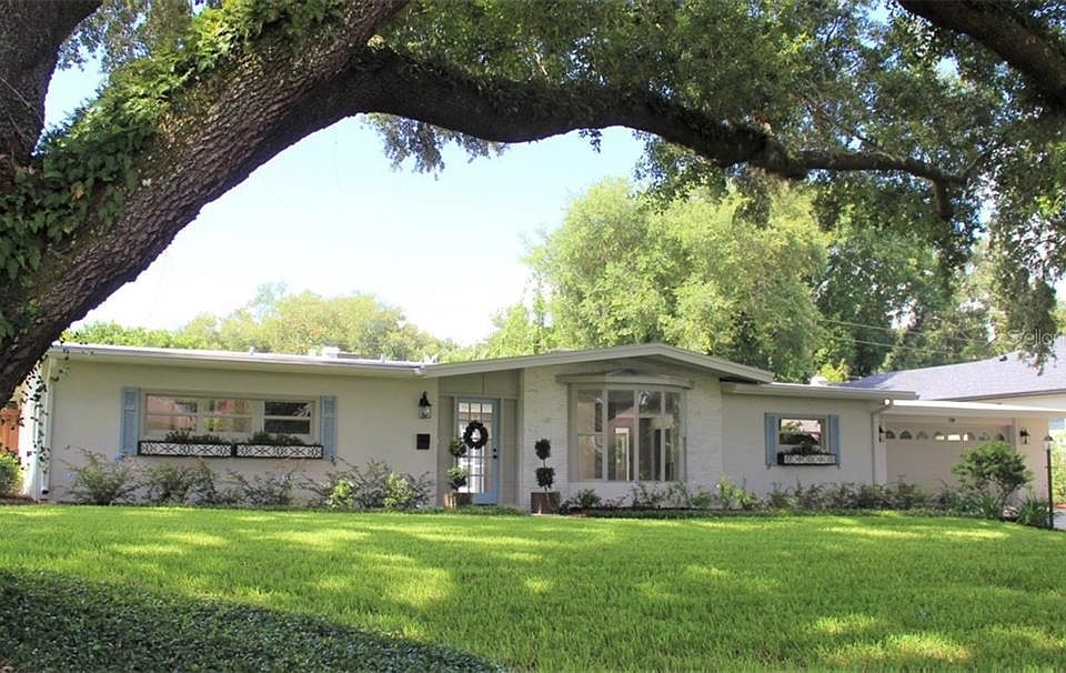 1st image of 1720 Santa Maria Pl