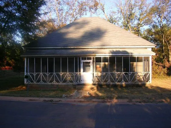 118 Little St, Williamson, GA 30292