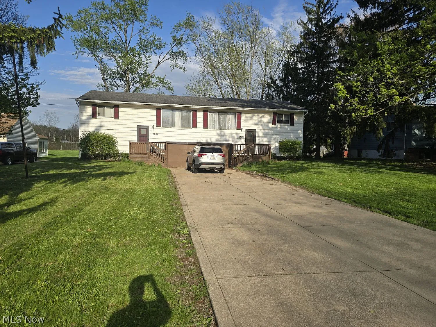 3 bed, 1.5 bath, 1274 sqft, $1,795 — Photo 2