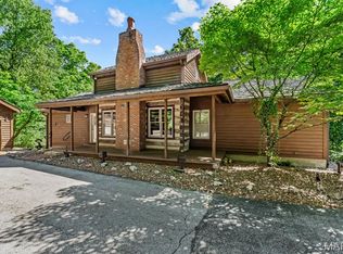 17775 Orrville Rd, Chesterfield, MO 63005