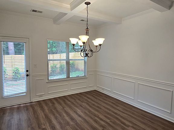 4th image of 1171 Gateview Dr