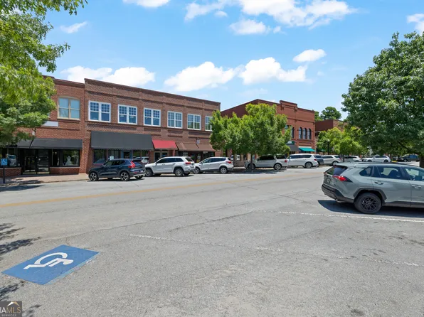 215 W Jefferson St, Madison, GA 30650